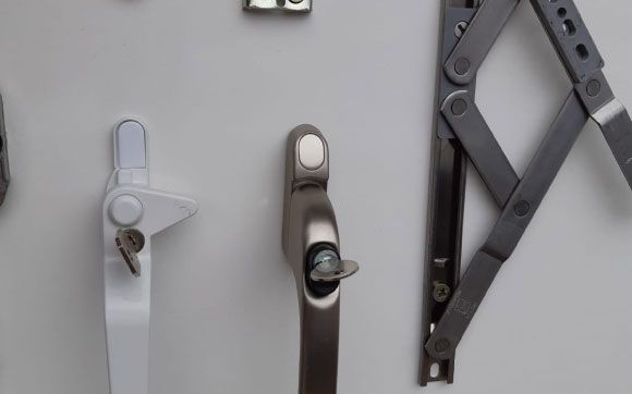 Why Alban Locksmiths for your new or replacement window locks?
